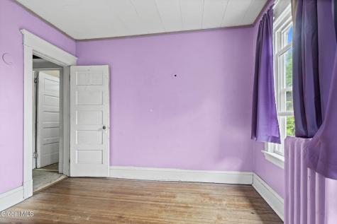 62 Grove Avenue Albany NY 12208