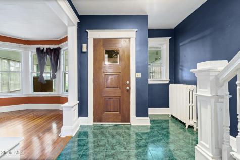 62 Grove Avenue Albany NY 12208