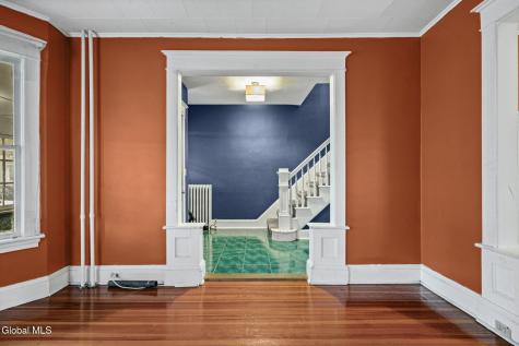 62 Grove Avenue Albany NY 12208