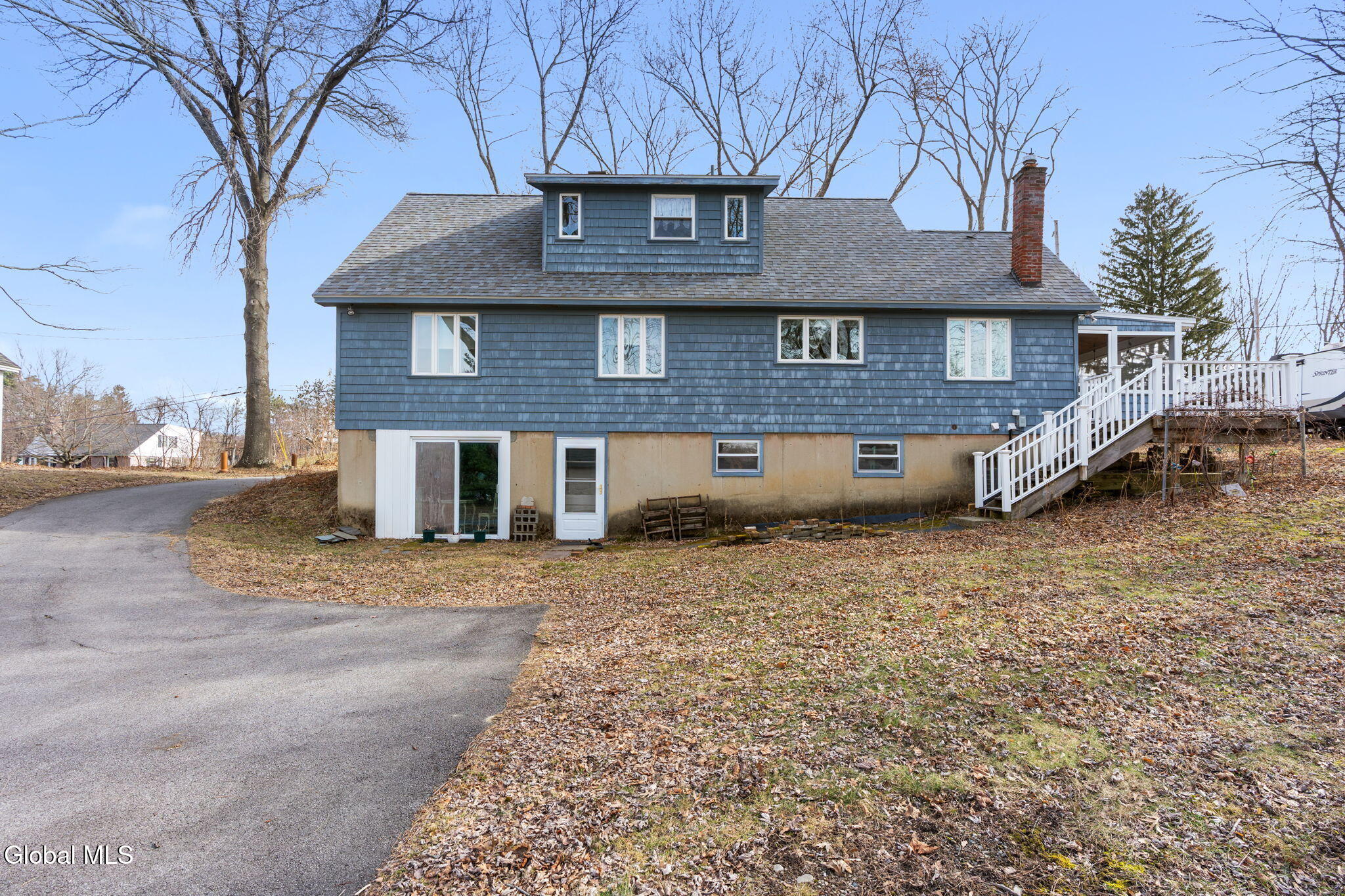 26 Crescent Terrace Wynantskill NY 12198