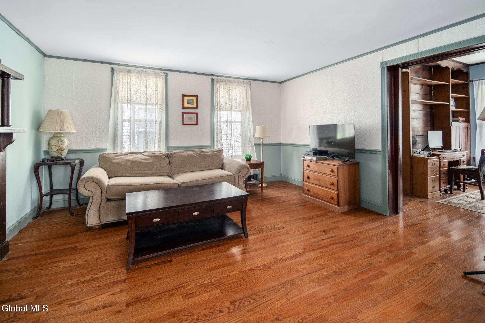 12 Central Avenue Ravena NY 12143