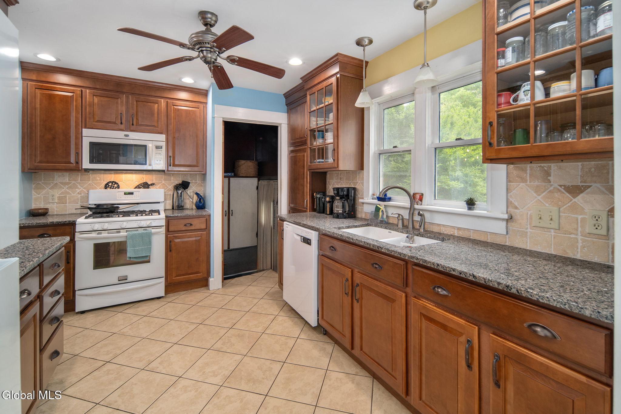 12 Central Avenue Ravena NY 12143