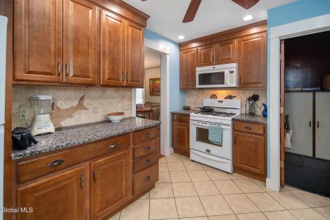 12 Central Avenue Ravena NY 12143