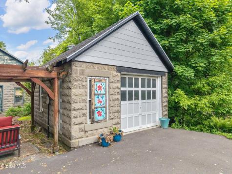 12 Central Avenue Ravena NY 12143