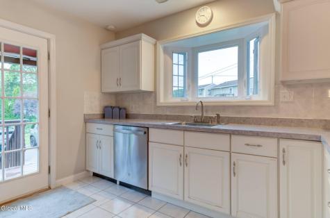 221 Schoolhouse Road Guilderland NY 12203
