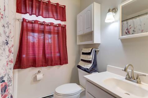 221 Schoolhouse Road Guilderland NY 12203