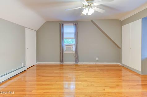 221 Schoolhouse Road Guilderland NY 12203