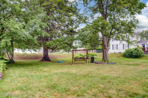 221 Schoolhouse Road Guilderland NY 12203