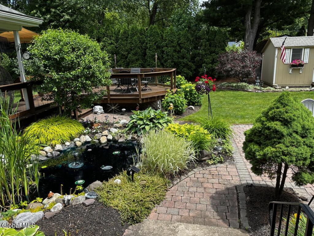 919 Londonderry Court Schenectady NY 12309