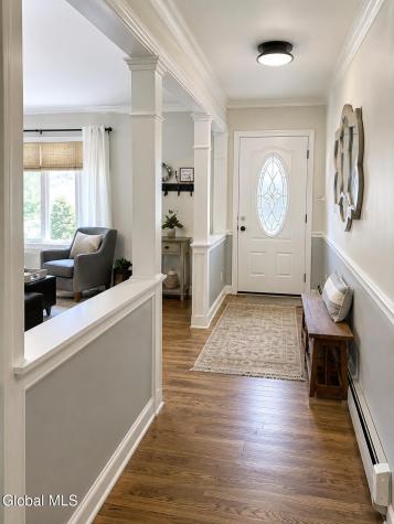 919 Londonderry Court Schenectady NY 12309