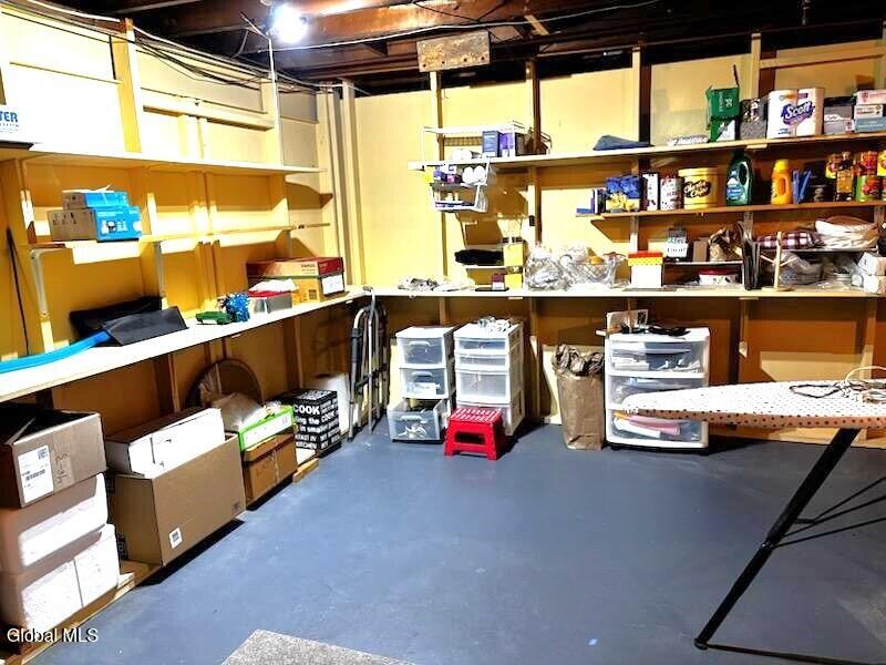 919 Londonderry Court Schenectady NY 12309