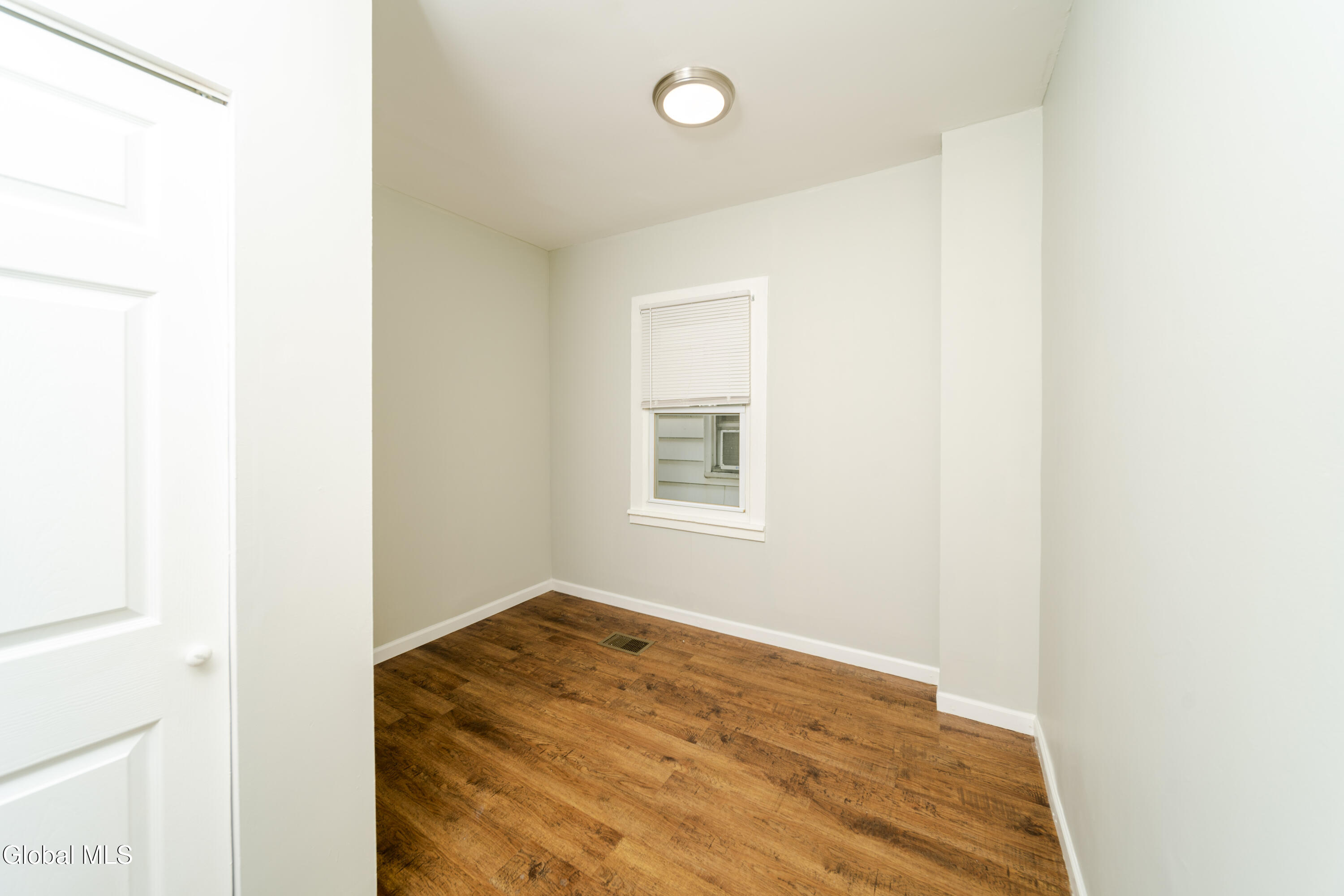28 Lancaster Street Cohoes NY 12047