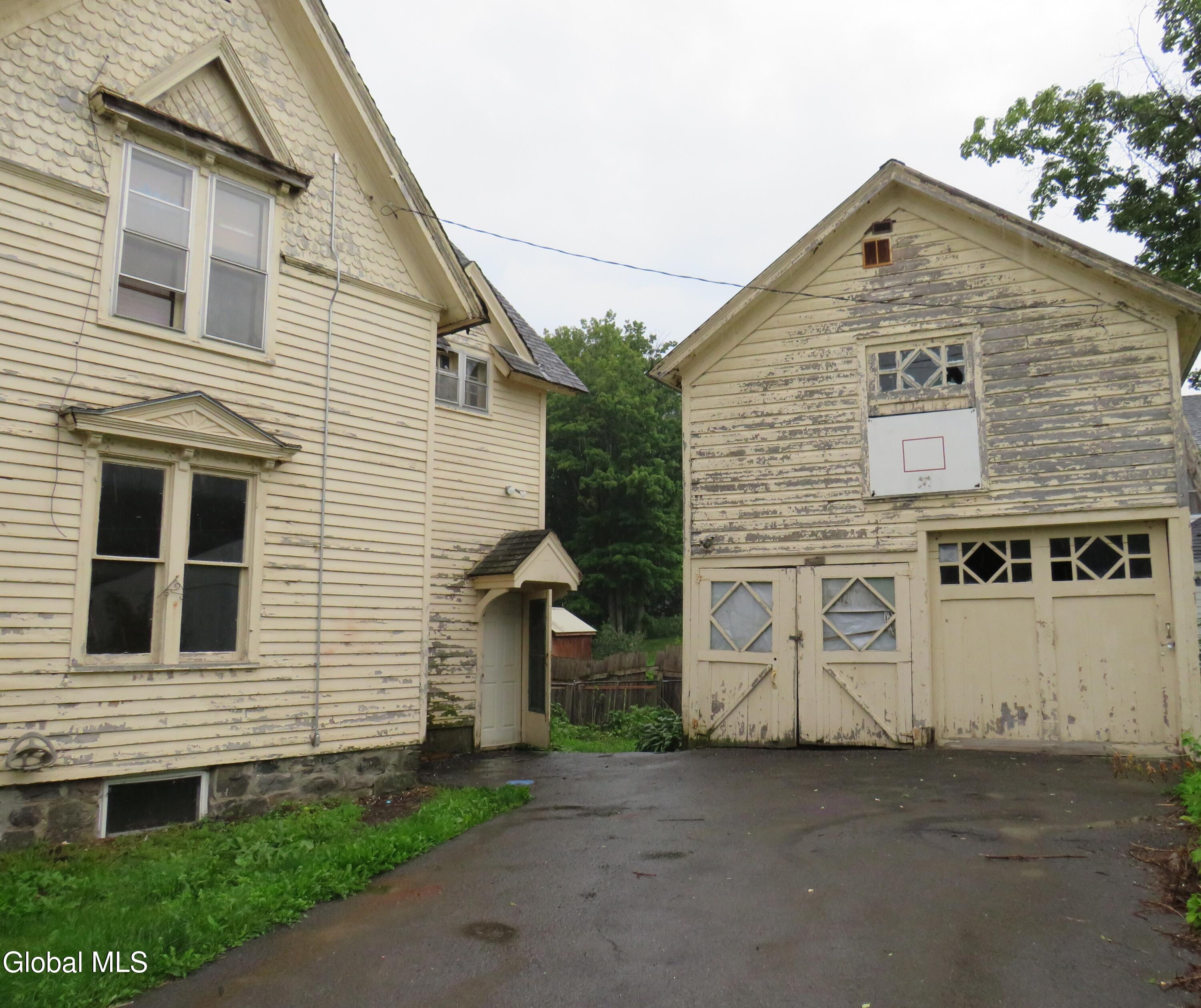 18 Lamberson Street Dolgeville NY 13329