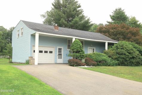 314 Jeanette Drive Schenectady NY 12306