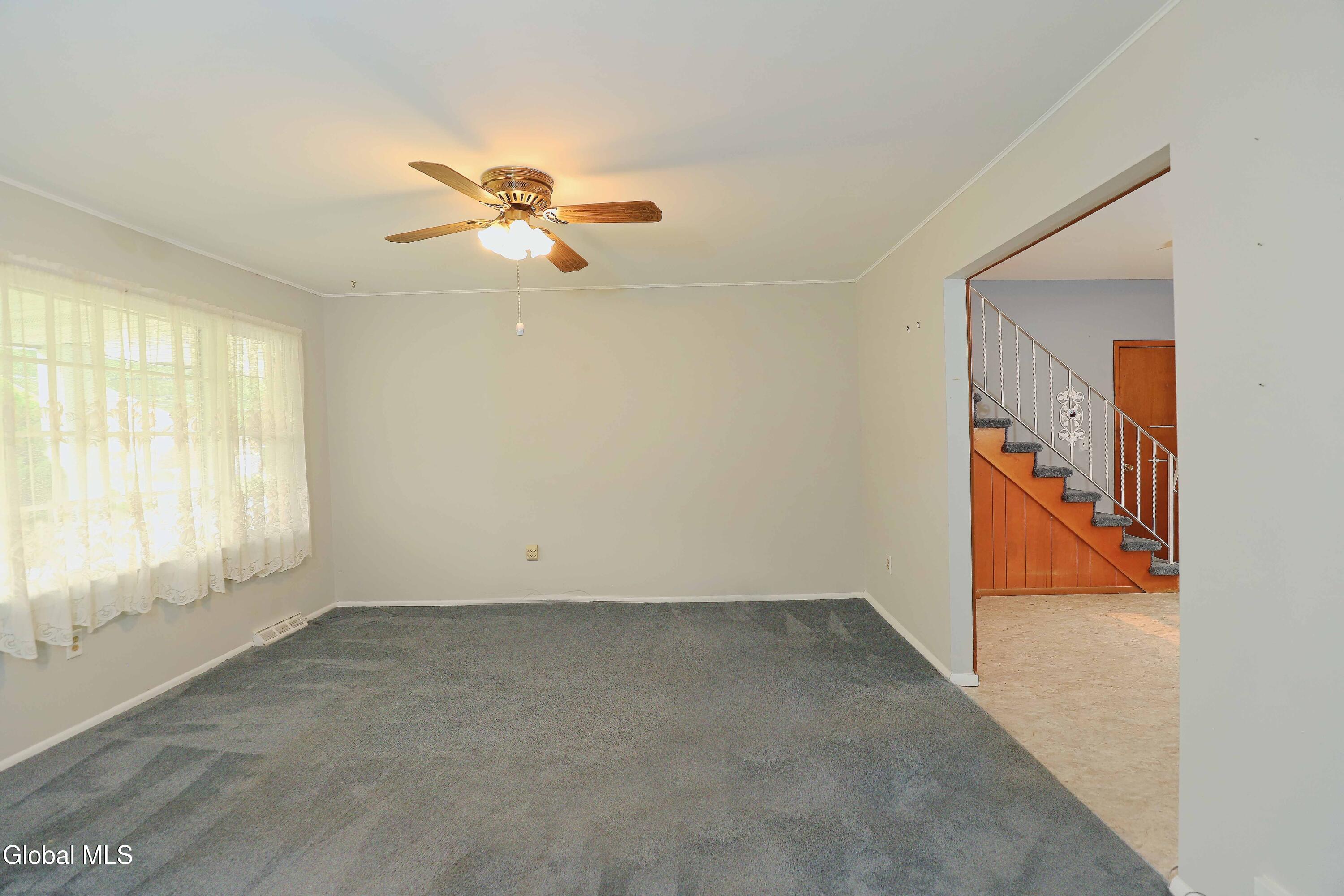 314 Jeanette Drive Schenectady NY 12306