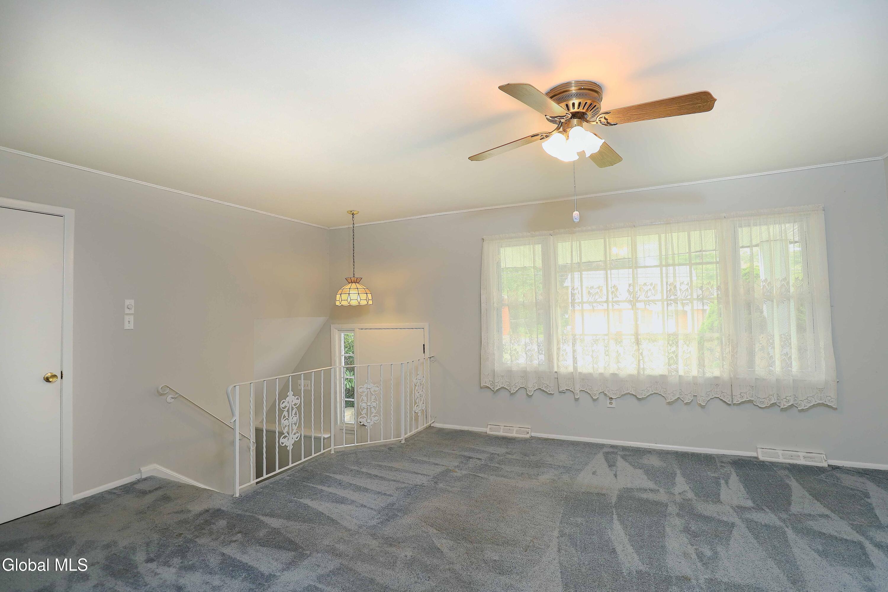314 Jeanette Drive Schenectady NY 12306