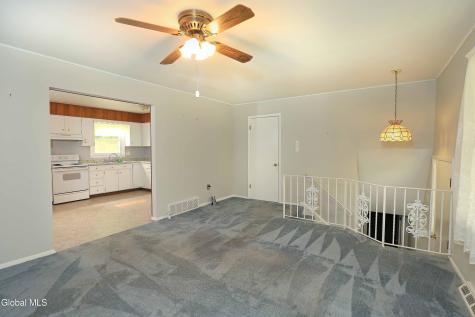 314 Jeanette Drive Schenectady NY 12306