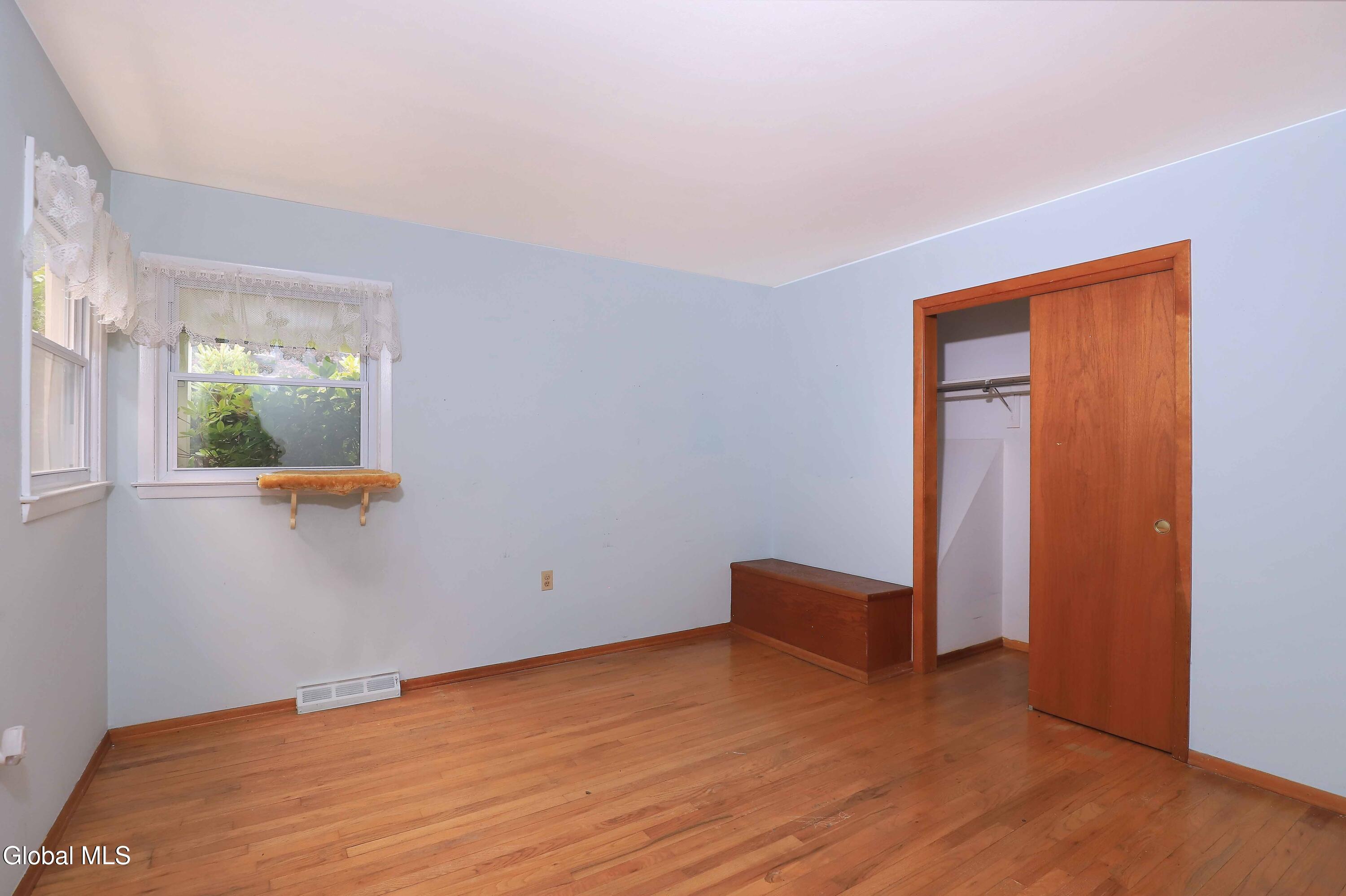 314 Jeanette Drive Schenectady NY 12306