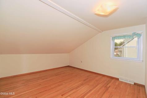 314 Jeanette Drive Schenectady NY 12306