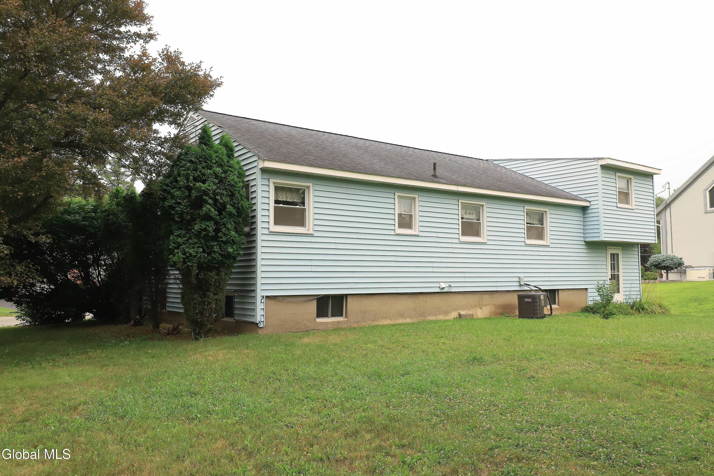 314 Jeanette Drive Schenectady NY 12306