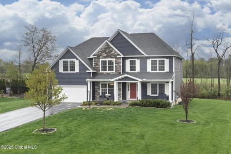 31 Stablegate Drive Ballston Lake NY 12019