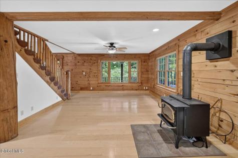 2274 Touareuna Road Amsterdam NY 12010