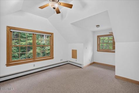 2274 Touareuna Road Amsterdam NY 12010