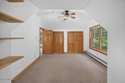 2274 Touareuna Road Amsterdam NY 12010