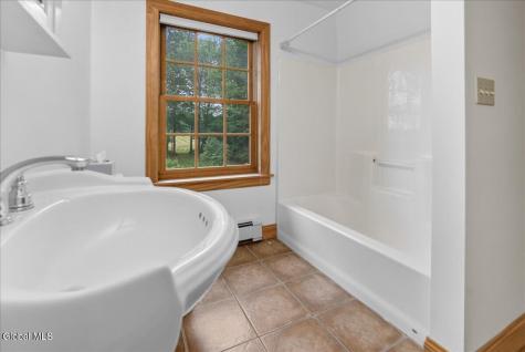 2274 Touareuna Road Amsterdam NY 12010