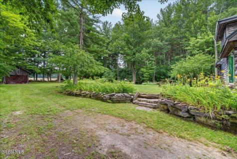 2274 Touareuna Road Amsterdam NY 12010