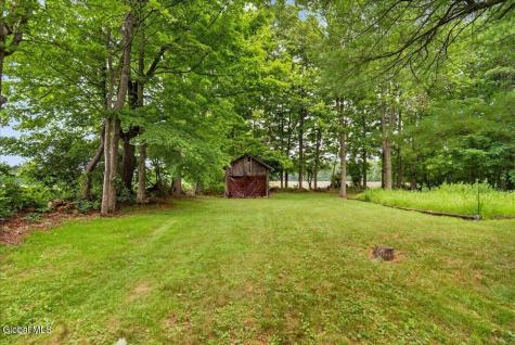 2274 Touareuna Road Amsterdam NY 12010