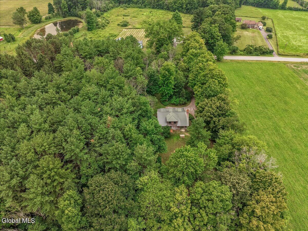 2274 Touareuna Road Amsterdam NY 12010