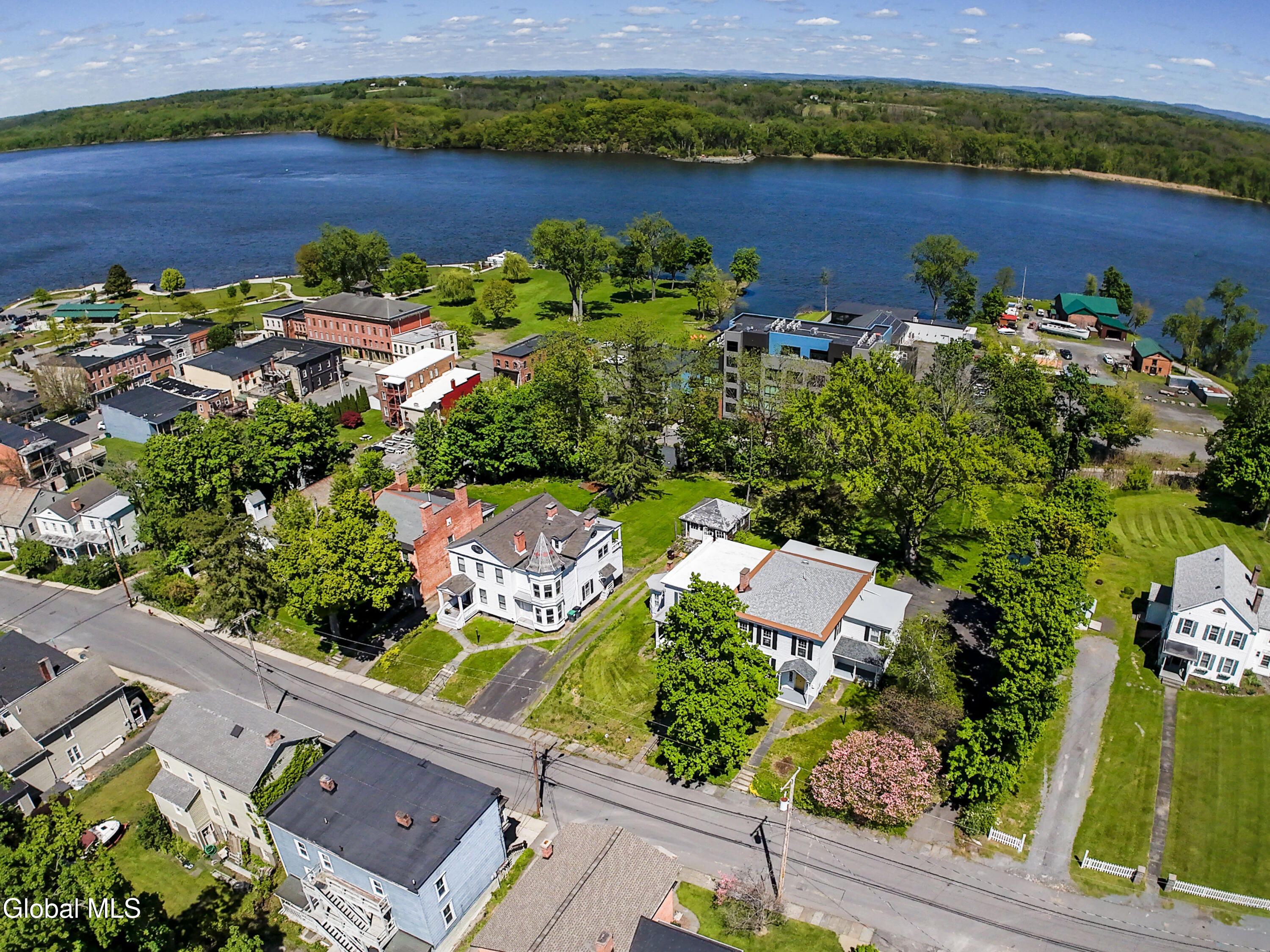 28 Ely Street Coxsackie NY 12051
