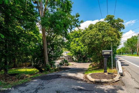 1117 Balltown Road Niskayuna NY 12309