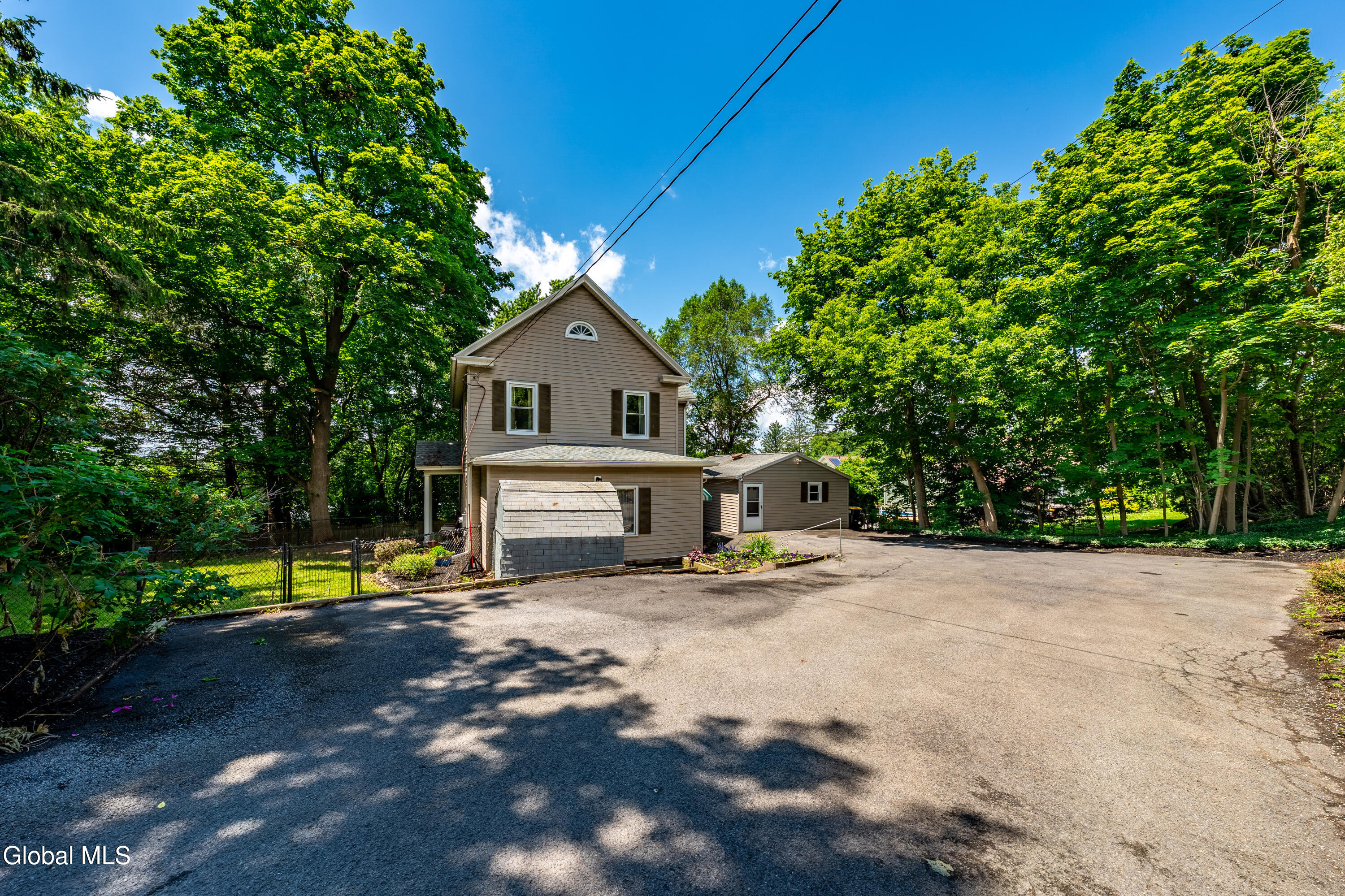 1117 Balltown Road Niskayuna NY 12309
