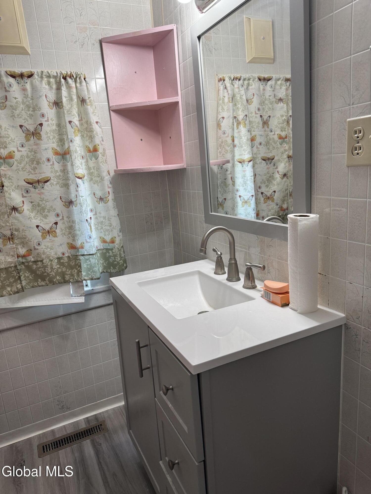 35 Cornell Street Schenectady NY 12304