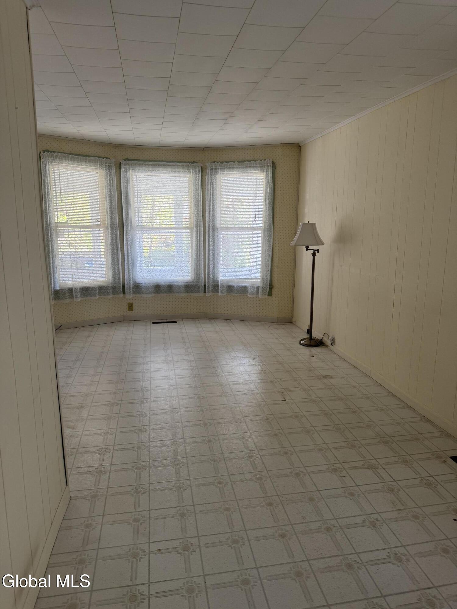 35 Cornell Street Schenectady NY 12304