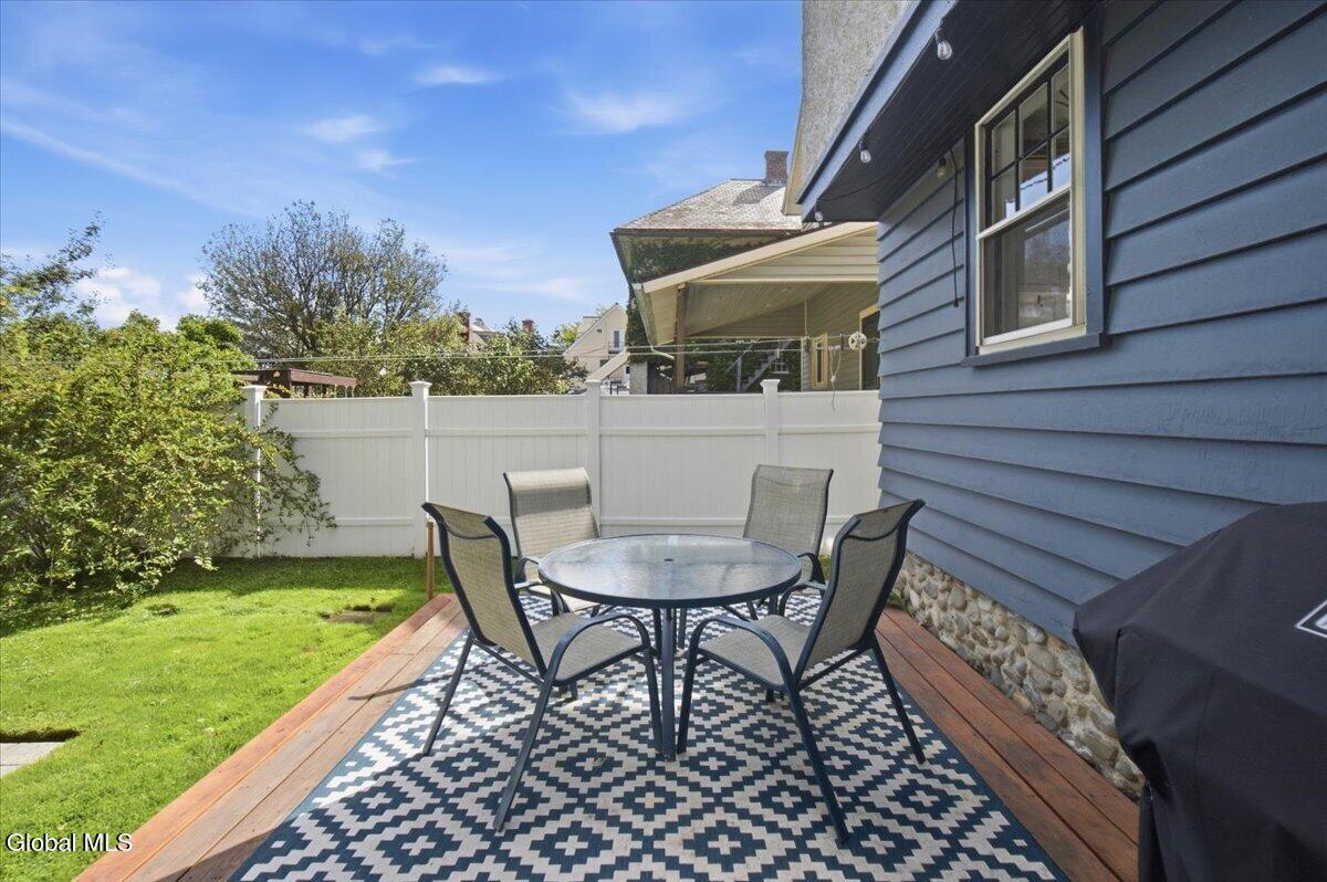 525 Mercer Street Albany NY 12208