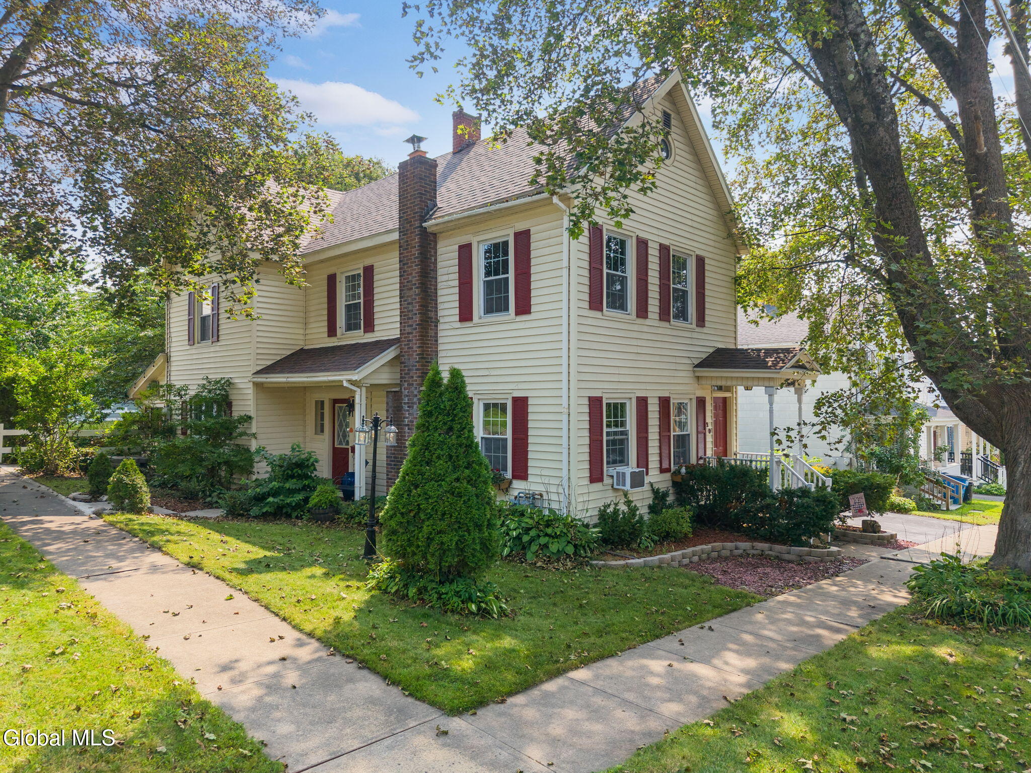 20 W Madison Avenue Johnstown NY 12095
