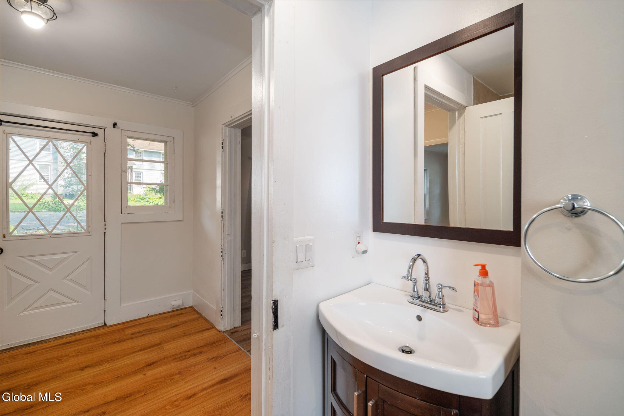 20 W Madison Avenue Johnstown NY 12095