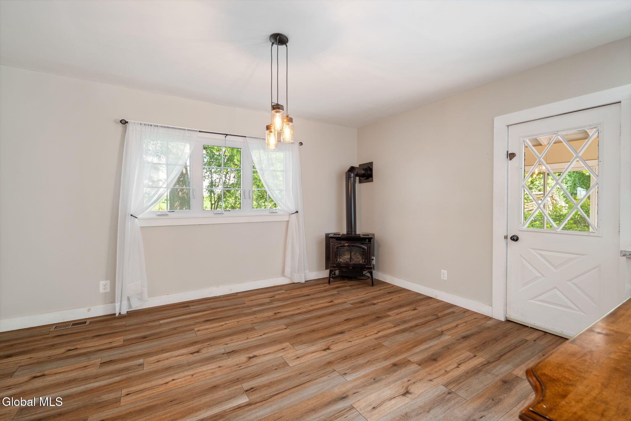 20 W Madison Avenue Johnstown NY 12095