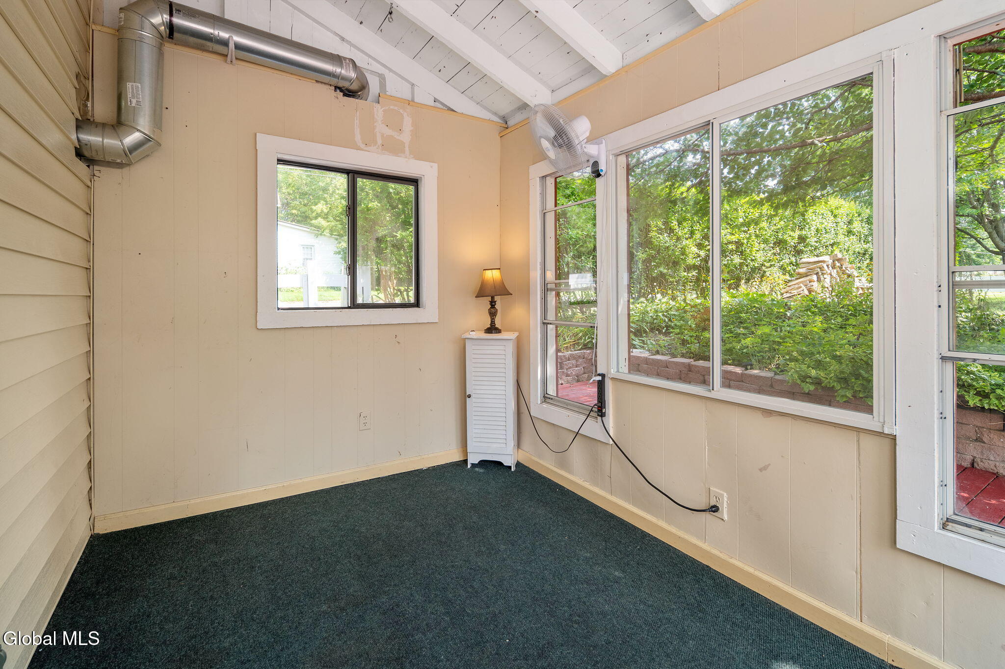 20 W Madison Avenue Johnstown NY 12095