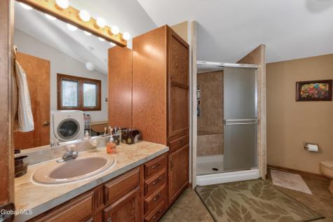 10 Durham Way Clifton Park NY 12065