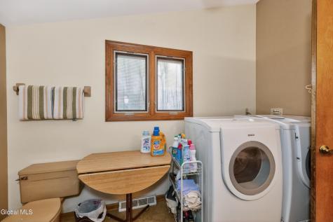 10 Durham Way Clifton Park NY 12065