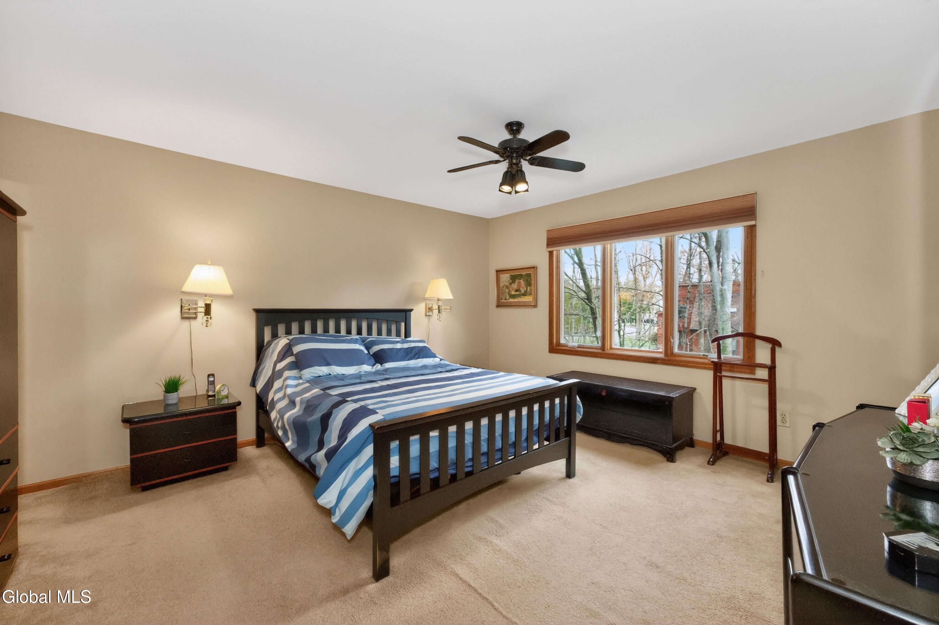 10 Durham Way Clifton Park NY 12065