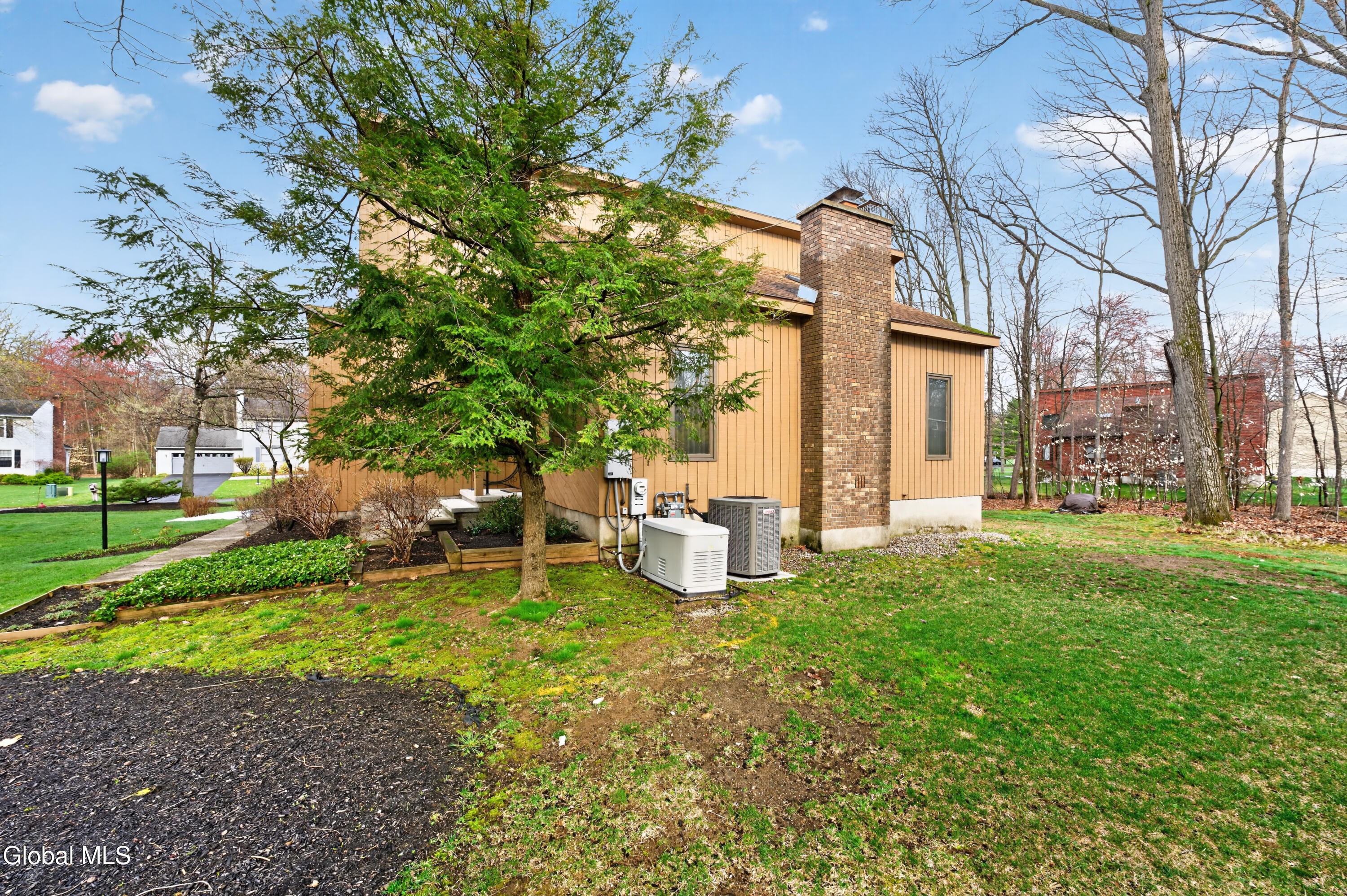 10 Durham Way Clifton Park NY 12065