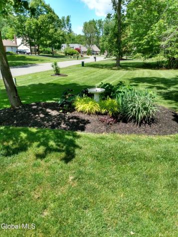 10 Durham Way Clifton Park NY 12065