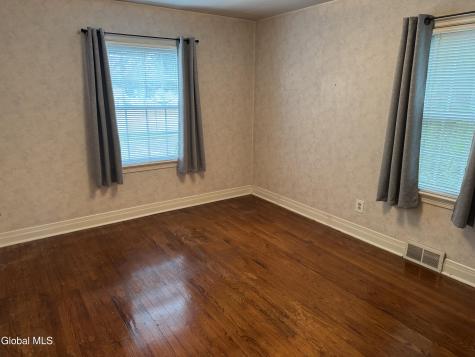 1300 Mcclellan Street Schenectady NY 12309