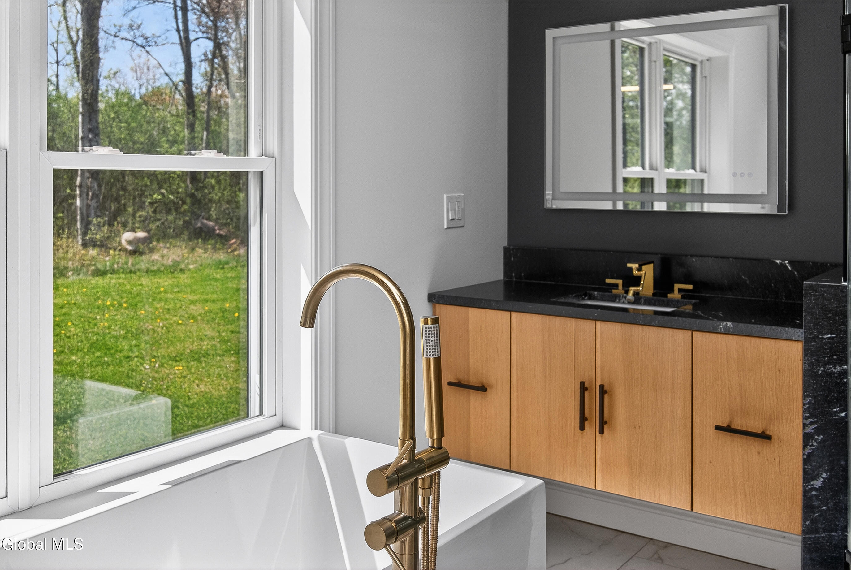 45 Onderdonk Road Glenville NY 12302
