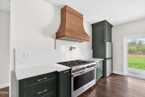 45 Onderdonk Road Glenville NY 12302